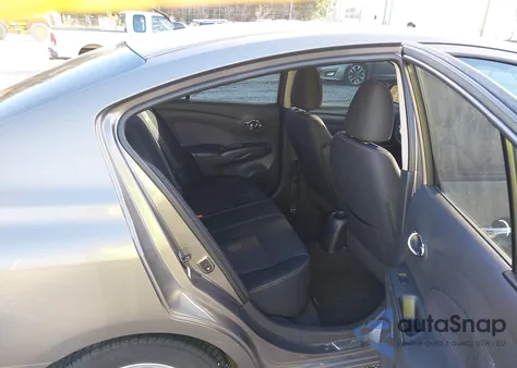 2014 Nissan Versa 1.6 Sv z USA, uszkodzony, nr VIN 3N1CN7AP2EL804364